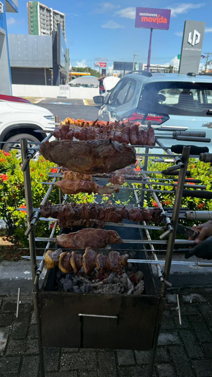 TASSIANA BOLOS & BUFFET